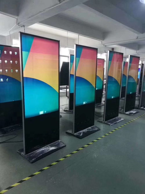 樓宇雙面液晶廣告機(jī) 報(bào)價(jià)解析與廠家選擇全攻略